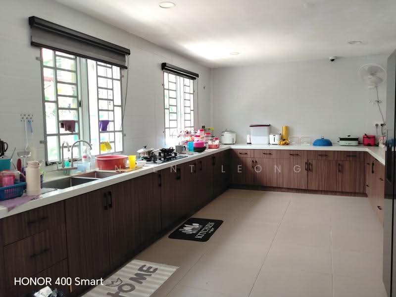 Rumah Banglo untuk Dijual di Likas (Kota Kinabalu) - Vincent Leong - Kitchen - PropertyGuru.com.my