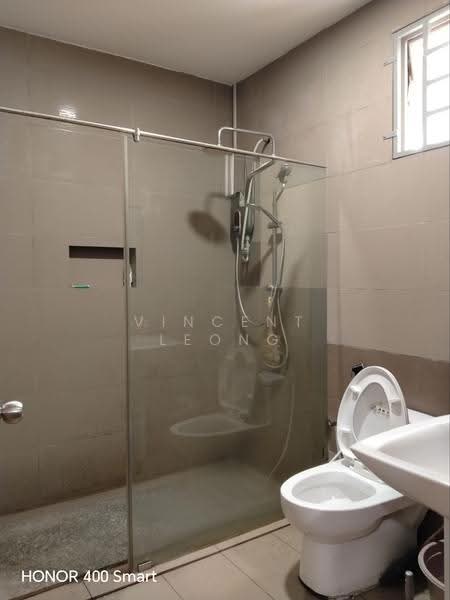 Rumah Banglo untuk Dijual di Likas (Kota Kinabalu) - Vincent Leong - Bathroom - PropertyGuru.com.my