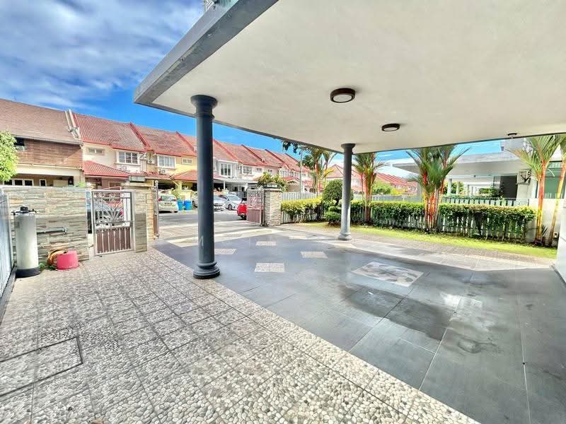 Rumah Berkembar untuk Dijual di Seksyen 7 (Shah Alam) - Muin Mn - Exterior - PropertyGuru.com.my