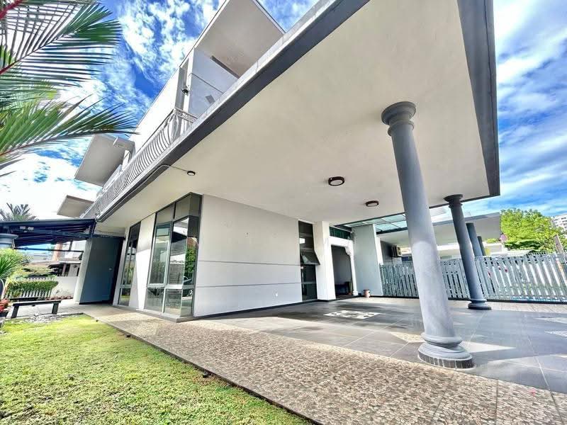 Rumah Berkembar untuk Dijual di Seksyen 7 (Shah Alam) - Muin Mn - PropertyGuru.com.my