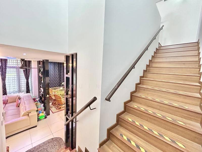 Rumah Berkembar untuk Dijual di Seksyen 7 (Shah Alam) - Muin Mn - Living Room - PropertyGuru.com.my