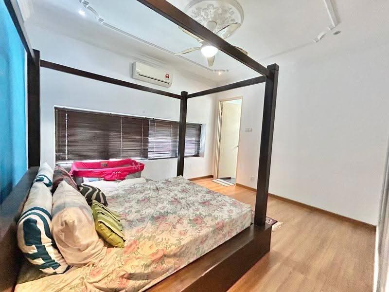 Rumah Berkembar untuk Dijual di Seksyen 7 (Shah Alam) - Muin Mn - Bedroom - PropertyGuru.com.my