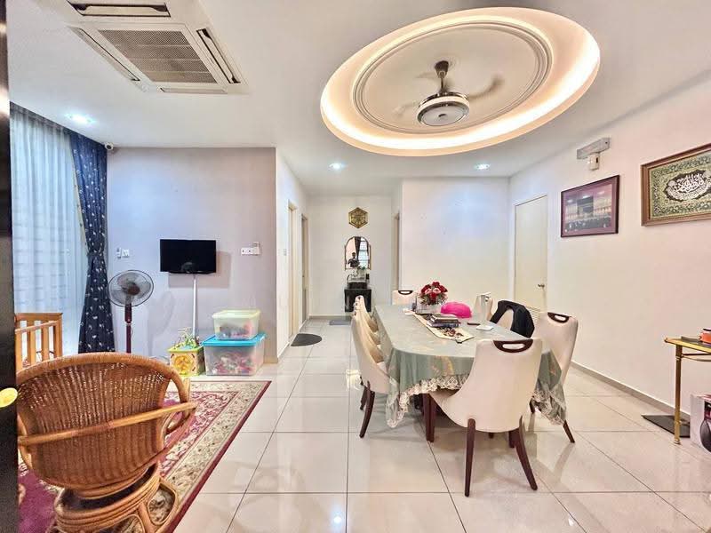 Rumah Berkembar untuk Dijual di Seksyen 7 (Shah Alam) - Muin Mn - Dining Room - PropertyGuru.com.my