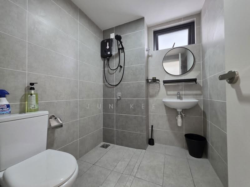 Service Residence for Rent at Jernih Residence - Jun Kee - Master Bathroom - PropertyGuru.com.my