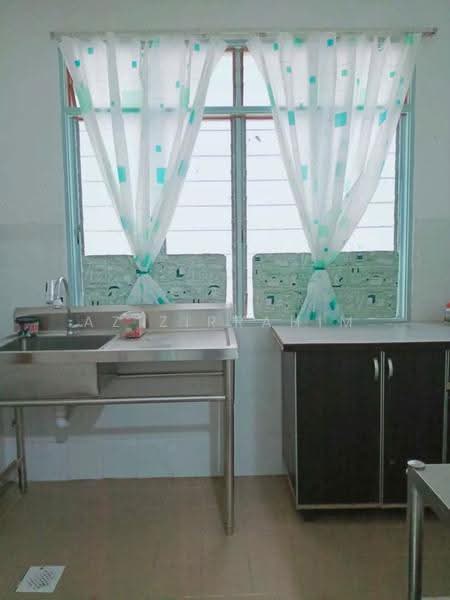 Apartment for Sale at Sinar - Azizirrahim . - Kitchen - PropertyGuru.com.my