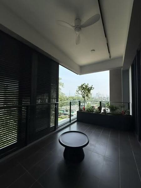 Kondominium untuk Dijual di Rimbun - Jin Yong Heng - Balcony - PropertyGuru.com.my