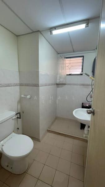 Apartment for Rent at Pangsapuri Saraka - Rachael Lee - Bathroom - PropertyGuru.com.my