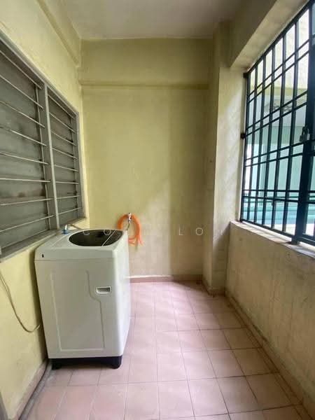Apartment for Sale at Sri Wangi - Cora Loh - Balcony - PropertyGuru.com.my