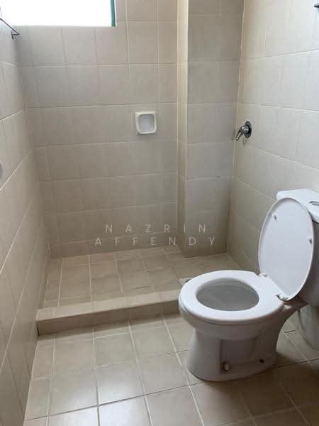 Kediaman Servis untuk Disewa di Alinea Suites - Nazrin Affendy - Bathroom - PropertyGuru.com.my
