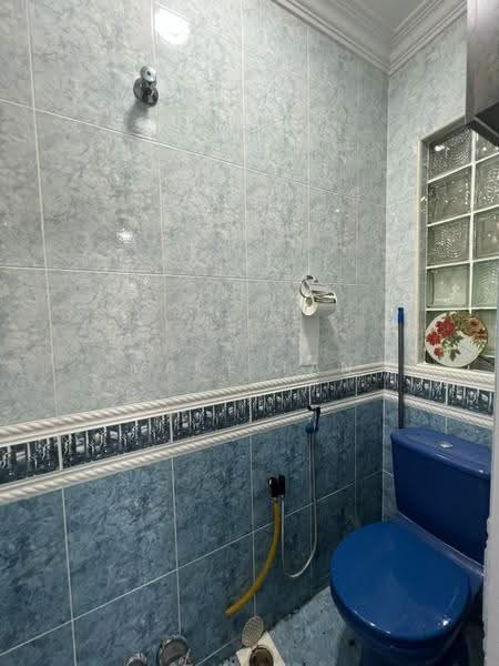 2-storey Terraced House for Sale in Taman Bukit Idaman (Selayang) - Dave Tan - Bathroom - PropertyGuru.com.my
