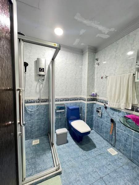 2-storey Terraced House for Sale in Taman Bukit Idaman (Selayang) - Dave Tan - Bathroom - PropertyGuru.com.my