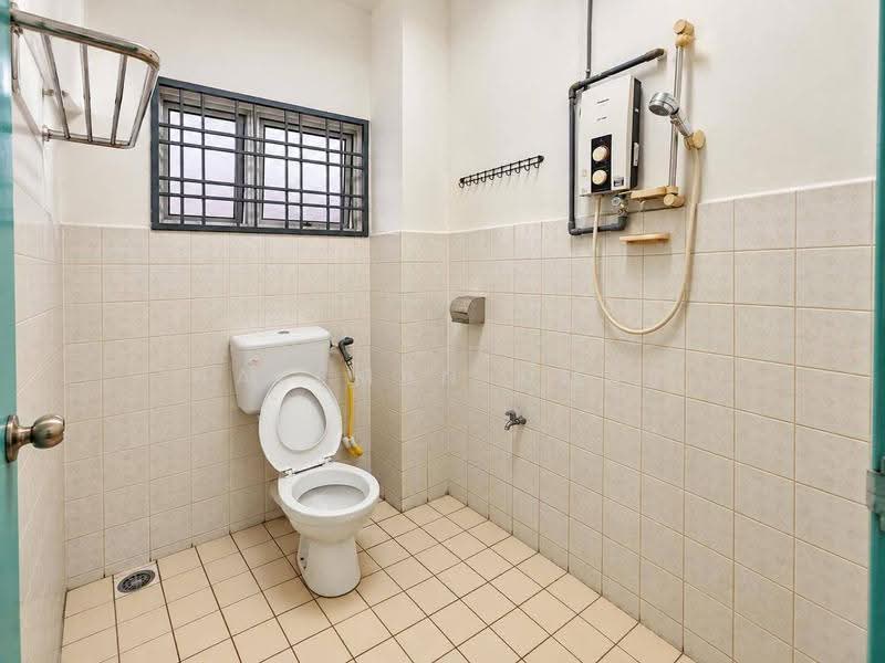 Rumah Teres 2-Tingkat untuk Dijual di Bandar Teknologi Kajang (Kajang) - Hazeman Omar - Bathroom - PropertyGuru.com.my