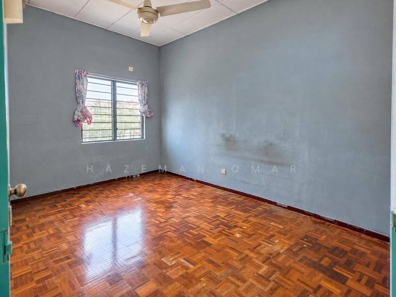Rumah Teres 2-Tingkat untuk Dijual di Bandar Teknologi Kajang (Kajang) - Hazeman Omar - Bedroom - PropertyGuru.com.my