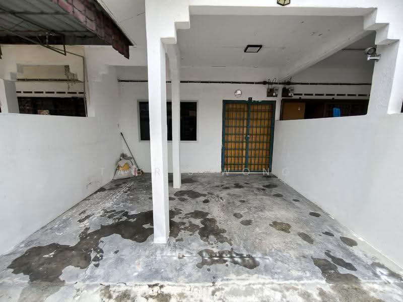Terraced House for Rent in Shah Alam (Selangor) - Tabris Wong - Exterior - PropertyGuru.com.my