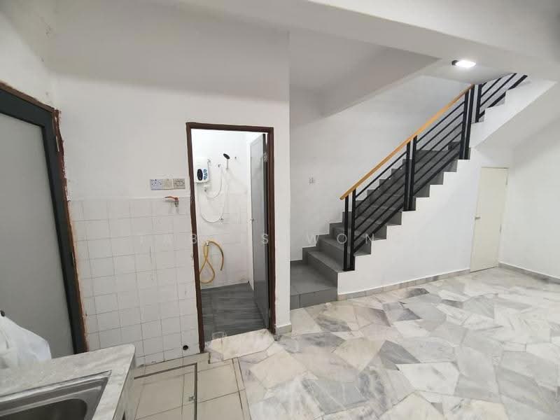 Terraced House for Rent in Shah Alam (Selangor) - Tabris Wong - Bathroom - PropertyGuru.com.my