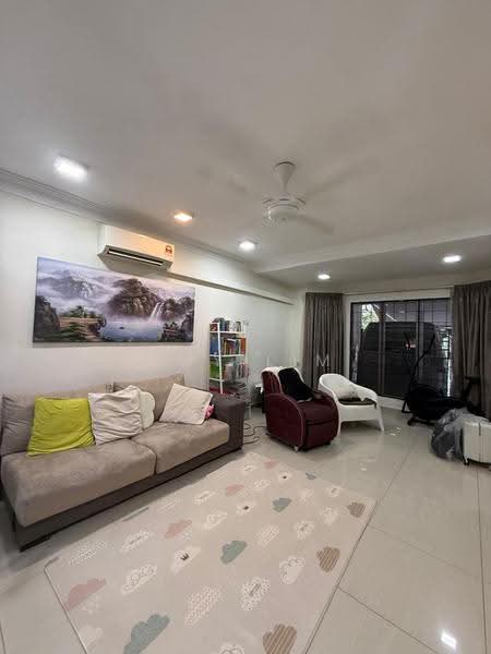 Rumah Teres 2-Tingkat untuk Dijual di BANDAR PUCHONG JAYA (Puchong) - Amy Lim - Living Room - PropertyGuru.com.my