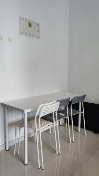 Service Residence for Rent at Country Garden Central Park - Danny Tey - Dining Room - PropertyGuru.com.my