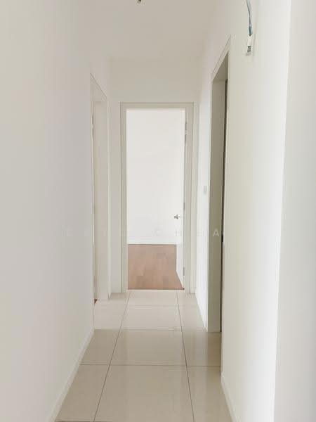 Kondominium untuk Dijual di The Maple Residences - Eric Cheah - Corridor - PropertyGuru.com.my