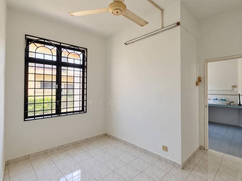 Rumah Teres 2-Tingkat untuk Dijual di Taman Desa Melati (Nilai) - Taufiq Azlan - Interior - PropertyGuru.com.my