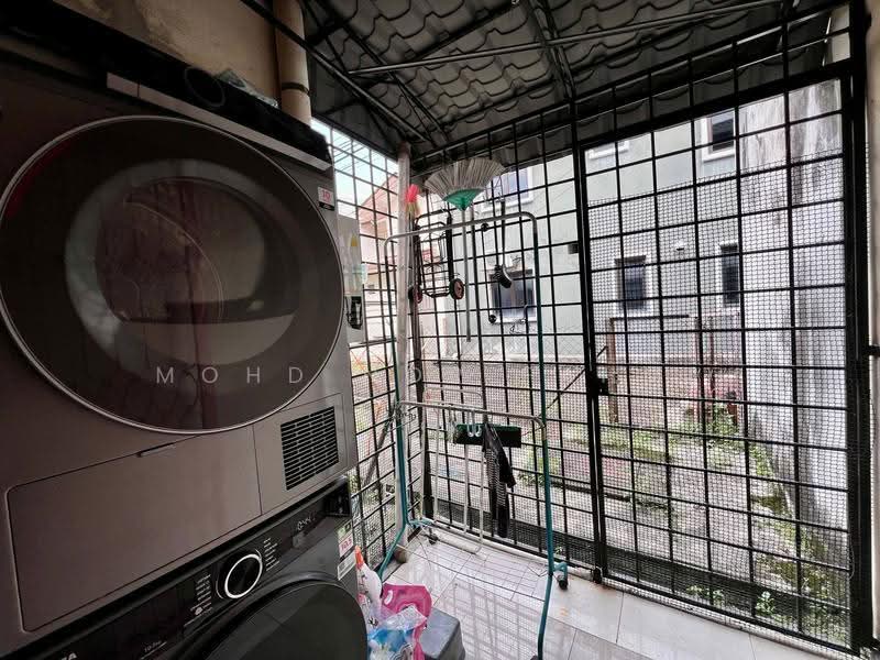 2-storey Terraced House for Sale in Shah Alam (Selangor) - Mohd Nor Fahmi - PropertyGuru.com.my