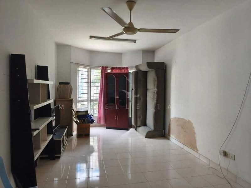 Condominium for Rent at Puncak Banyan - Michelle Tan - Living Room - PropertyGuru.com.my