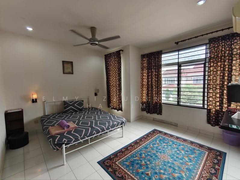 Rumah Teres 2-Tingkat untuk Dijual di Bandar Seri Putra (Bangi) - HELMY IZZUDIN - PropertyGuru.com.my