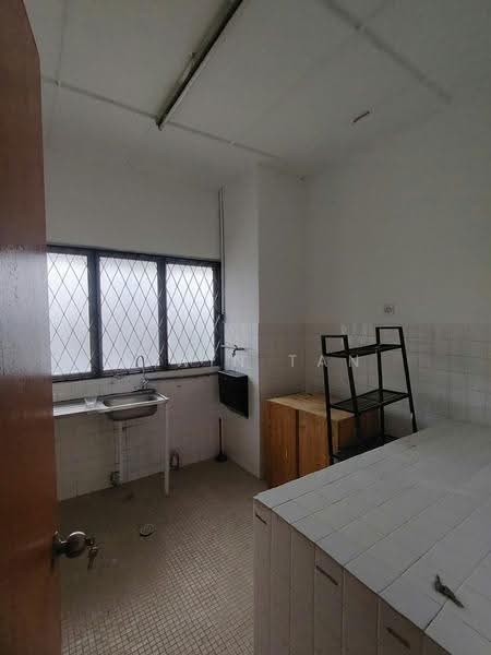 Pangsapuri untuk Disewa di Sea Park Apartment - Edwin Tan - PropertyGuru.com.my