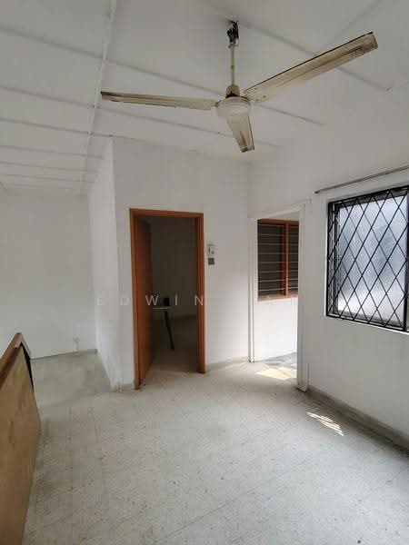 Pangsapuri untuk Disewa di Sea Park Apartment - Edwin Tan - PropertyGuru.com.my