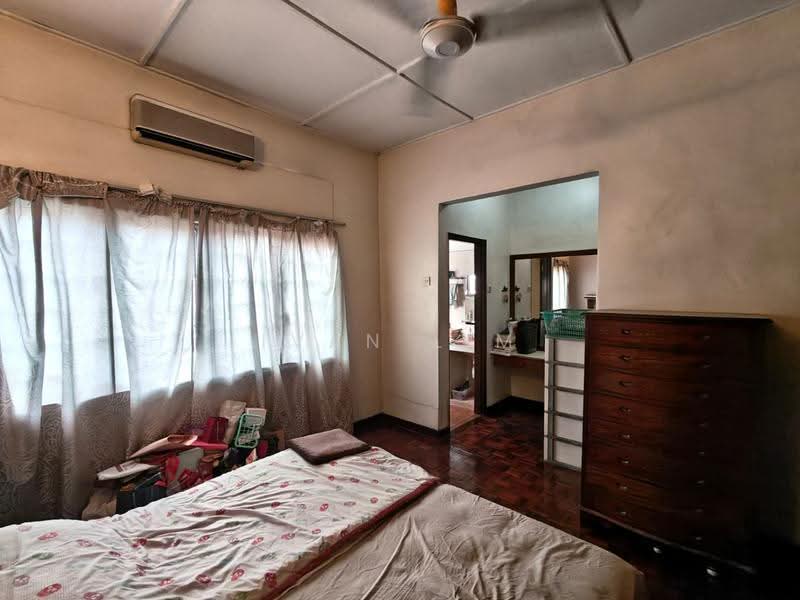 Rumah Teres 2-Tingkat untuk Dijual di Taman Midah (Cheras) - Ivan Lim - Bedroom - PropertyGuru.com.my