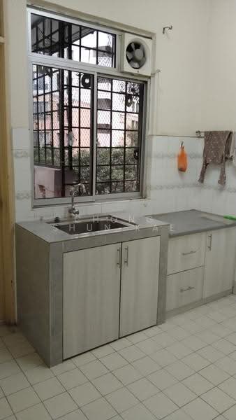 Apartment for Rent at Kesuma Apartment - Chong Shun Kae - Kitchen - PropertyGuru.com.my