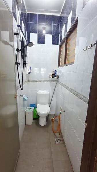 Terraced House for Sale in Usj 4 (Subang Jaya) - Jennifer Ng - Bathroom - PropertyGuru.com.my