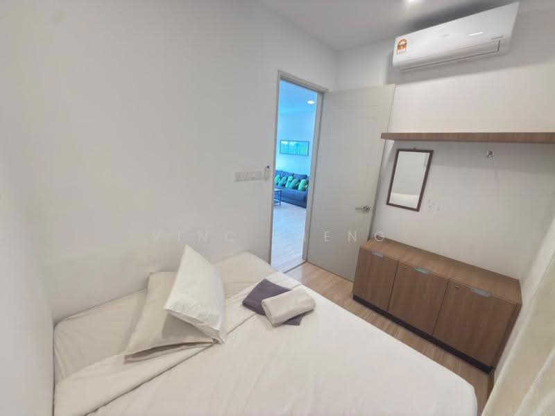 Kediaman Servis untuk Dijual di The Wave Residence - Vinc Pheng - Bedroom - PropertyGuru.com.my