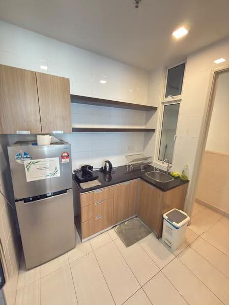Kediaman Servis untuk Dijual di The Wave Residence - Vinc Pheng - Kitchen - PropertyGuru.com.my