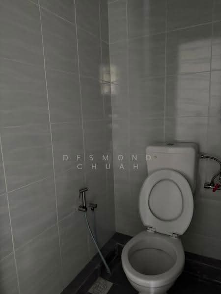 Shop for Rent in Gelugor (Penang) - Desmond Chuah - Bathroom - PropertyGuru.com.my