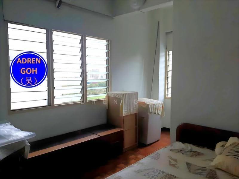 Flat for Sale at Taman Bukit Jambul - Adren Goh - Bedroom - PropertyGuru.com.my