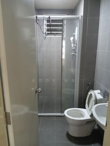 Service Residence for Rent at Savanna Executive Suite @ Southville City - Addy Ng - Bathroom - PropertyGuru.com.my
