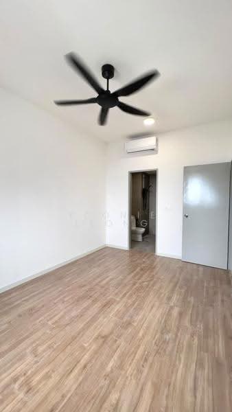 Kediaman Servis untuk Disewa di M Astra - Yoonie Leong - Bathroom - PropertyGuru.com.my