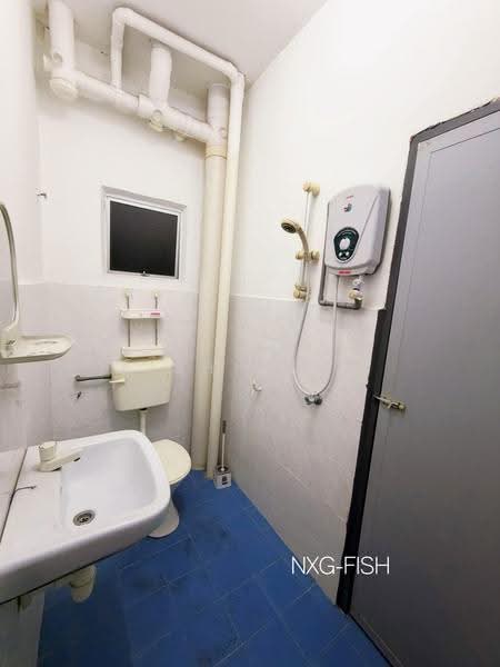 Apartment for Rent at Pangsapuri Perdana Villa - Fish Heng - Bathroom - PropertyGuru.com.my