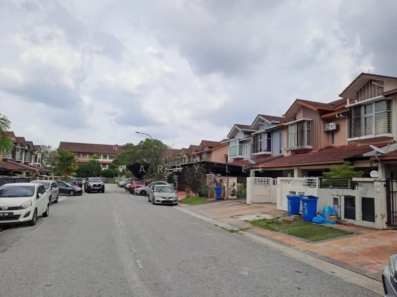 2-storey Terraced House for Sale in Subang Bestari (Shah Alam) - Harry Lee - Exterior - PropertyGuru.com.my