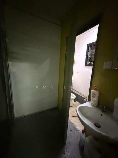 Terrace Factory for Sale in Taman Perindustrian Puchong (Puchong) - Amy Lim - PropertyGuru.com.my