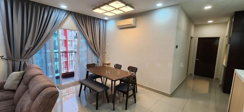 Kondominium untuk Disewa di Koi Prima Condominium - Valerie Venna Hee - Dining Room - PropertyGuru.com.my
