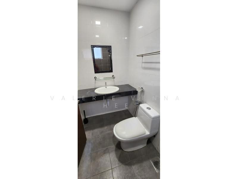 Kondominium untuk Disewa di Koi Prima Condominium - Valerie Venna Hee - PropertyGuru.com.my