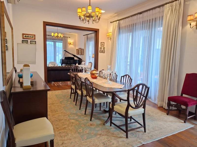Bungalow House for Sale in Kayangan Heights (Shah Alam) - HELMY IZZUDIN - Dining Room - PropertyGuru.com.my