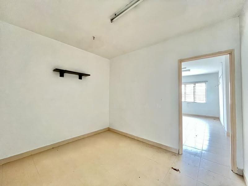 Rumah Teres 2-Tingkat untuk Dijual di Serdang (Seri Kembangan) - Dave Tan - Interior - PropertyGuru.com.my