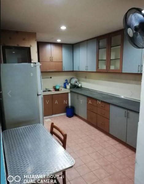 Condominium for Sale at Palm Spring @ Damansara - Ivan Tan - Kitchen - PropertyGuru.com.my