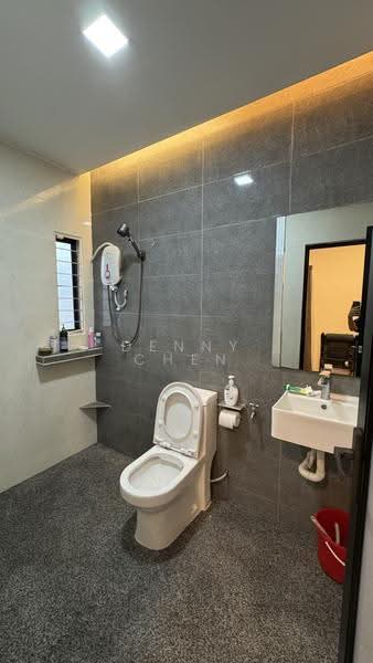 2-storey Terraced House for Sale in Selayang (Selangor) - Denny Chen - Bathroom - PropertyGuru.com.my