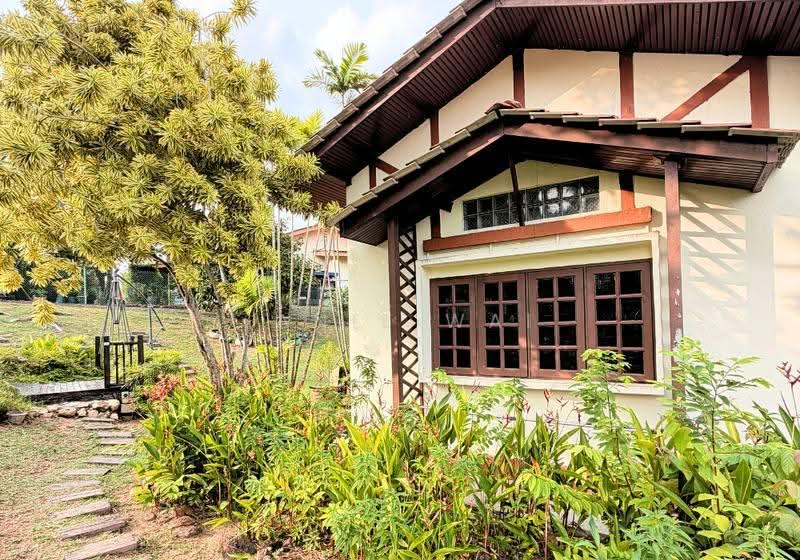 Bungalow House for Rent in Port Dickson (Negeri Sembilan) - Janie Wai - Exterior - PropertyGuru.com.my