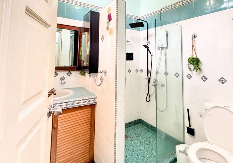 Bungalow House for Rent in Port Dickson (Negeri Sembilan) - Janie Wai - Bathroom - PropertyGuru.com.my