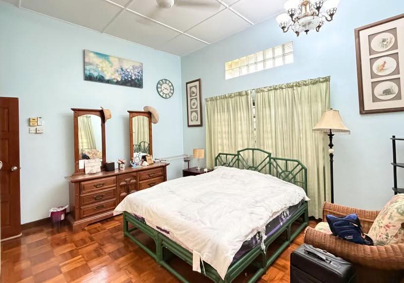 Bungalow House for Rent in Port Dickson (Negeri Sembilan) - Janie Wai - Bedroom - PropertyGuru.com.my