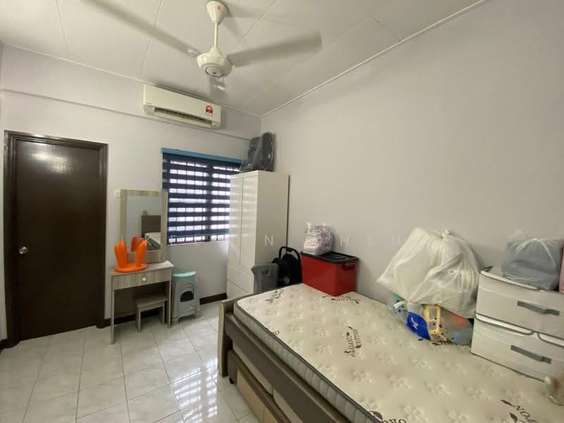 2-storey Terraced House for Sale in Bukit Rimau (Shah Alam) - Kelvin Chen - Bedroom - PropertyGuru.com.my